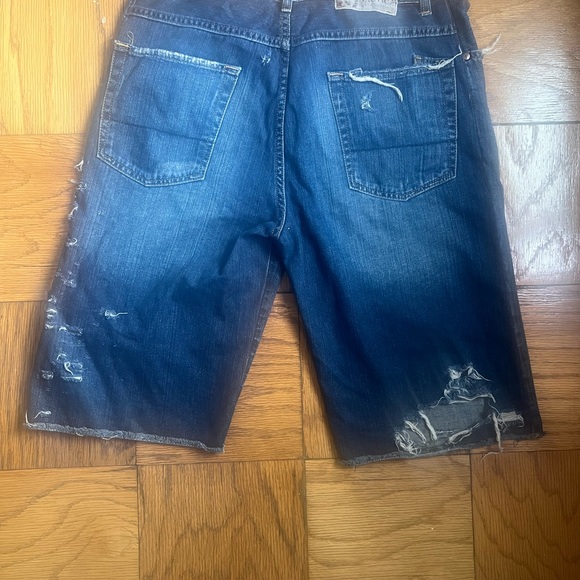 NAUTICA - Picture 3 of 4